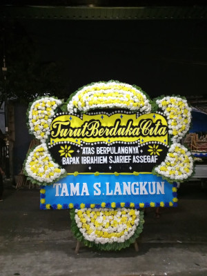 Papan Bunga Duka di Yagai